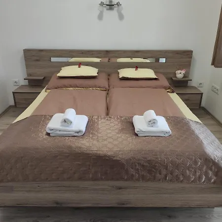 Apartment Hatvan Corner Debrecen