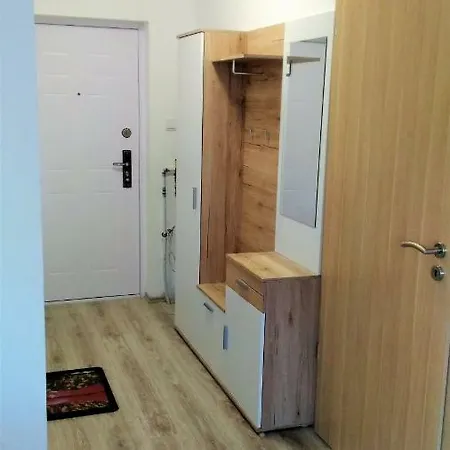 דירה Hatvan Corner *
